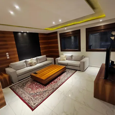 Moumis Luxury