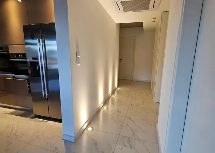 דירה Moumis Luxury