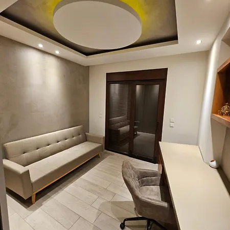 Moumis Luxury Λιμενάρια