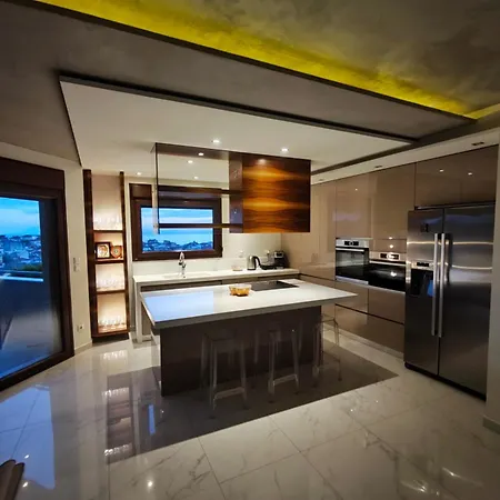 Moumis Luxury Λιμενάρια